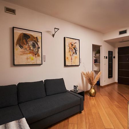 Gallery Suite The Turin Center Apartment 5 Floor, Free Garage, Big Terrace ภายนอก รูปภาพ