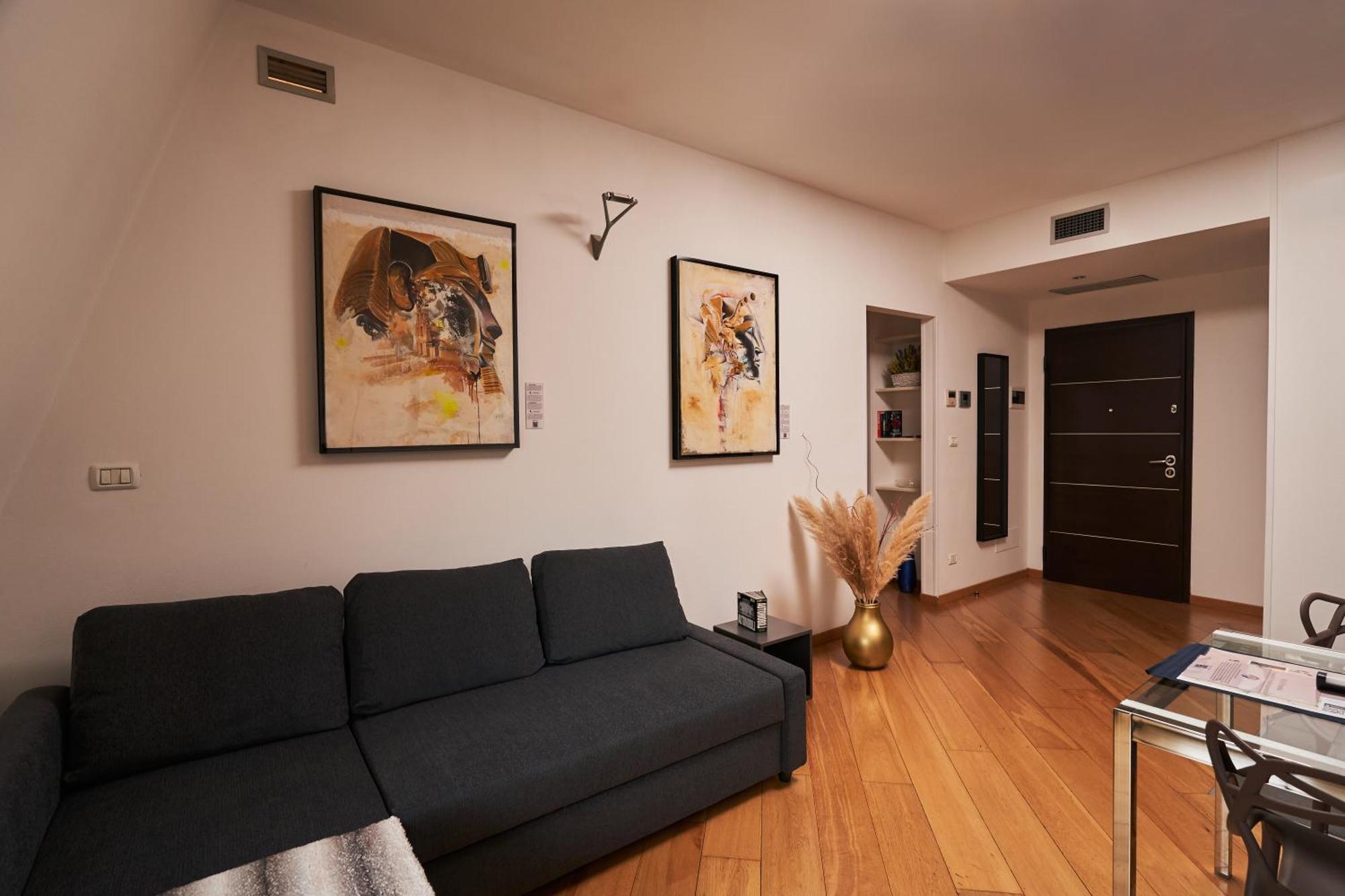 Gallery Suite The Turin Center Apartment 5 Floor, Free Garage, Big Terrace ภายนอก รูปภาพ