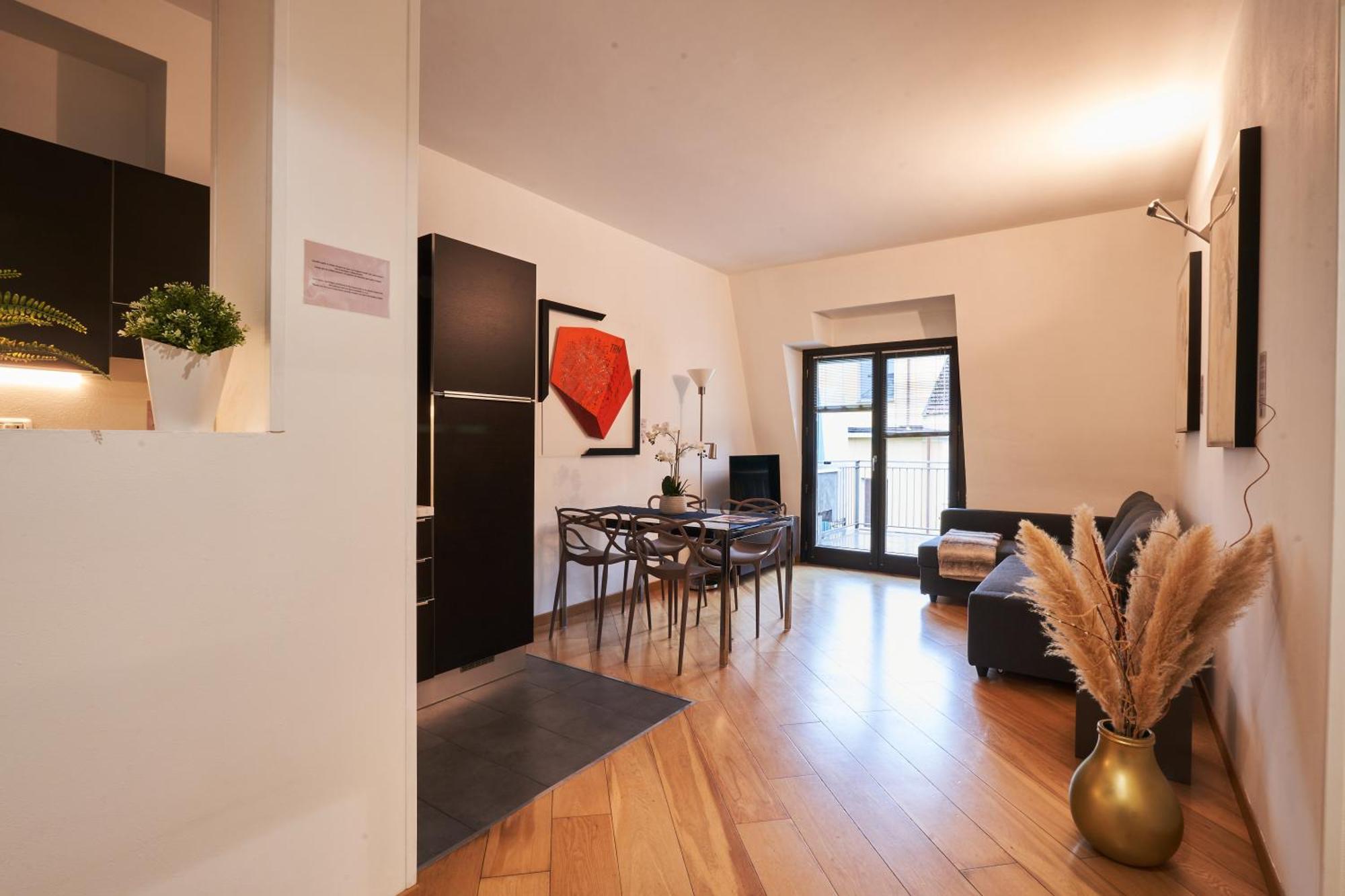 Gallery Suite The Turin Center Apartment 5 Floor, Free Garage, Big Terrace ภายนอก รูปภาพ