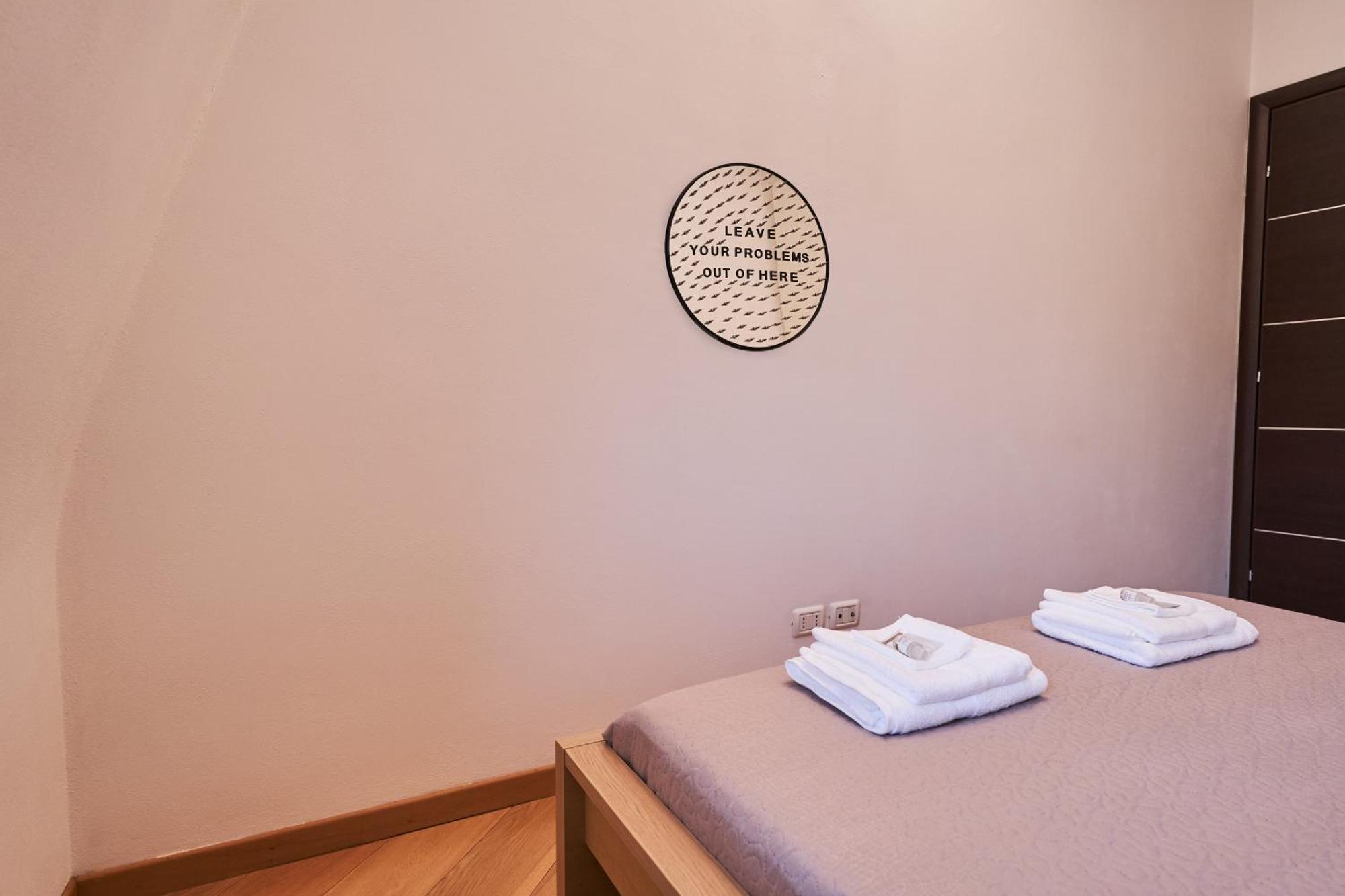 Gallery Suite The Turin Center Apartment 5 Floor, Free Garage, Big Terrace ภายนอก รูปภาพ